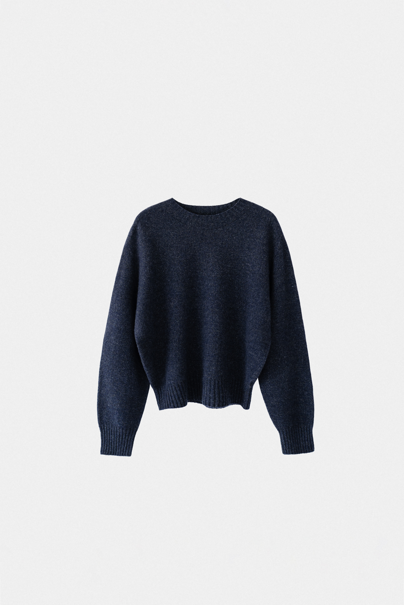 19482_Essential round sweater