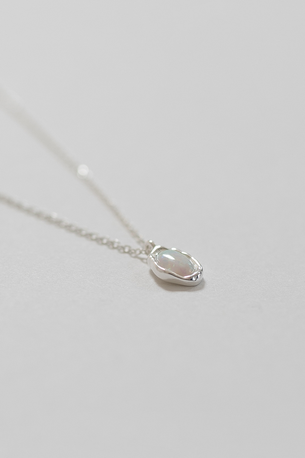15299_Silver Aurora Necklace